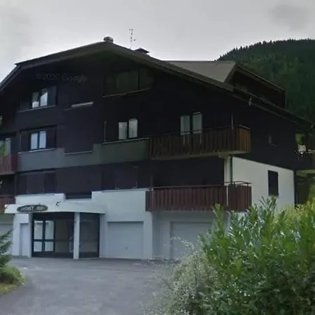 2 Bedroom Modern Interior Parking On Site * Essert-Romand