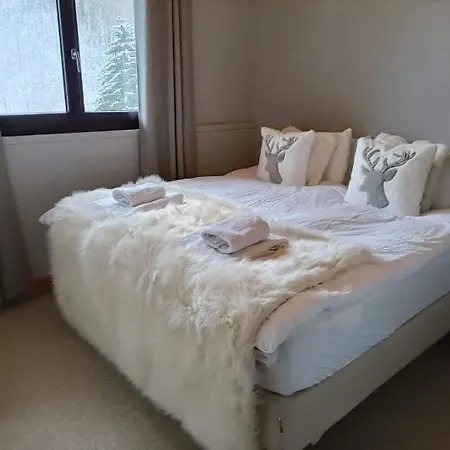 2 Bedroom Modern Interior Parking On Site Vakantiehuis *